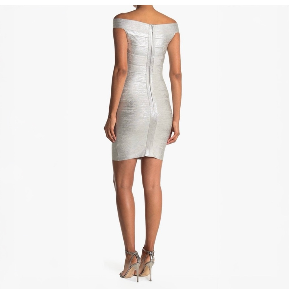 HERVE LEGER Criss Cross Off-The-Shoulder Silver
Metallic Bandage Dress